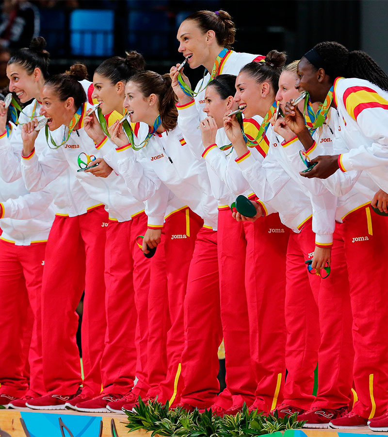 Descubre quiénes son las jugadoras españolas y cómo ha sido su partido ante Serbia