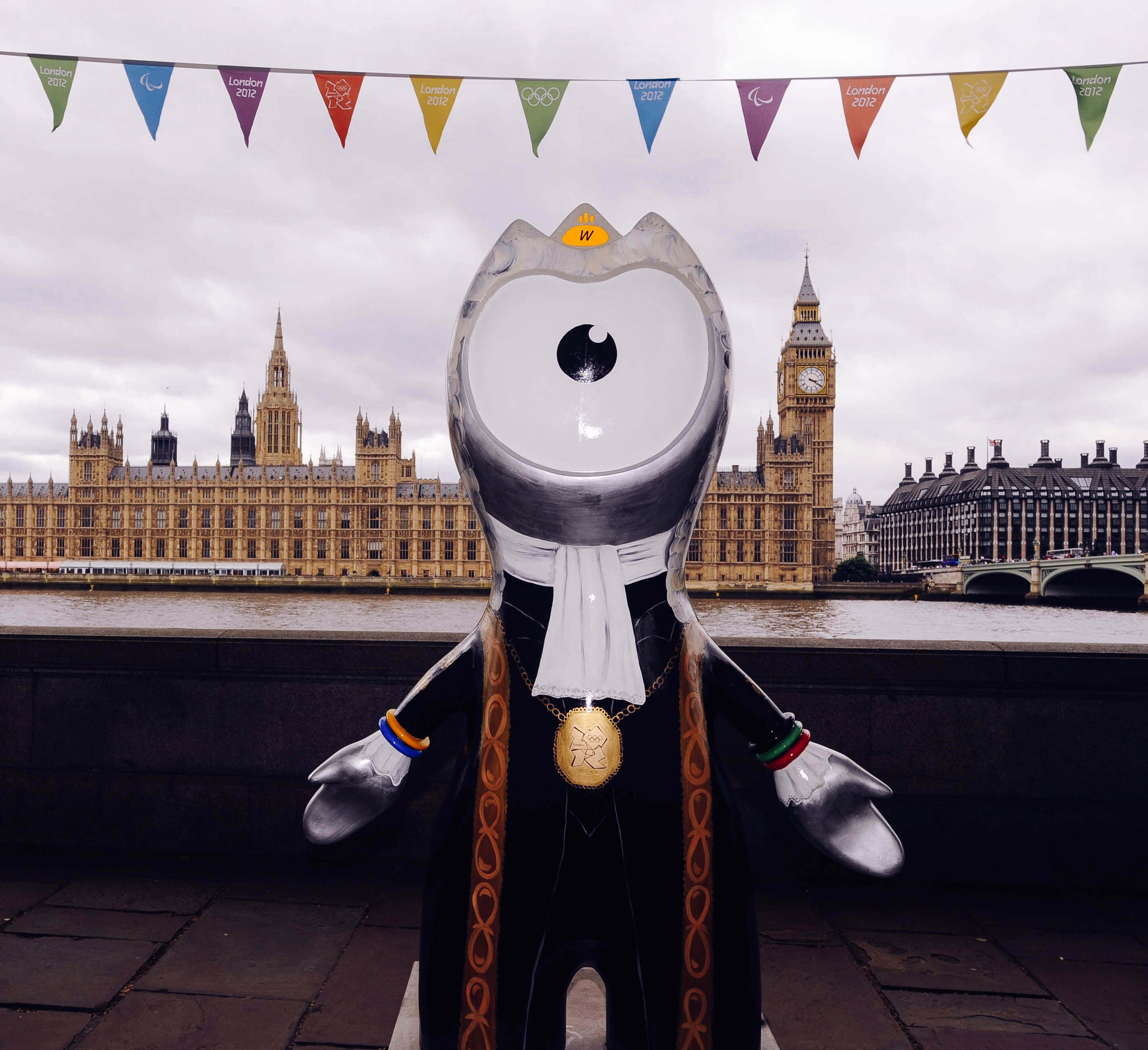 Wenlock, la mascota de los Juegos Olímpicos de Londres 2012. Foto: EFE/Facundo Arrizabalaga