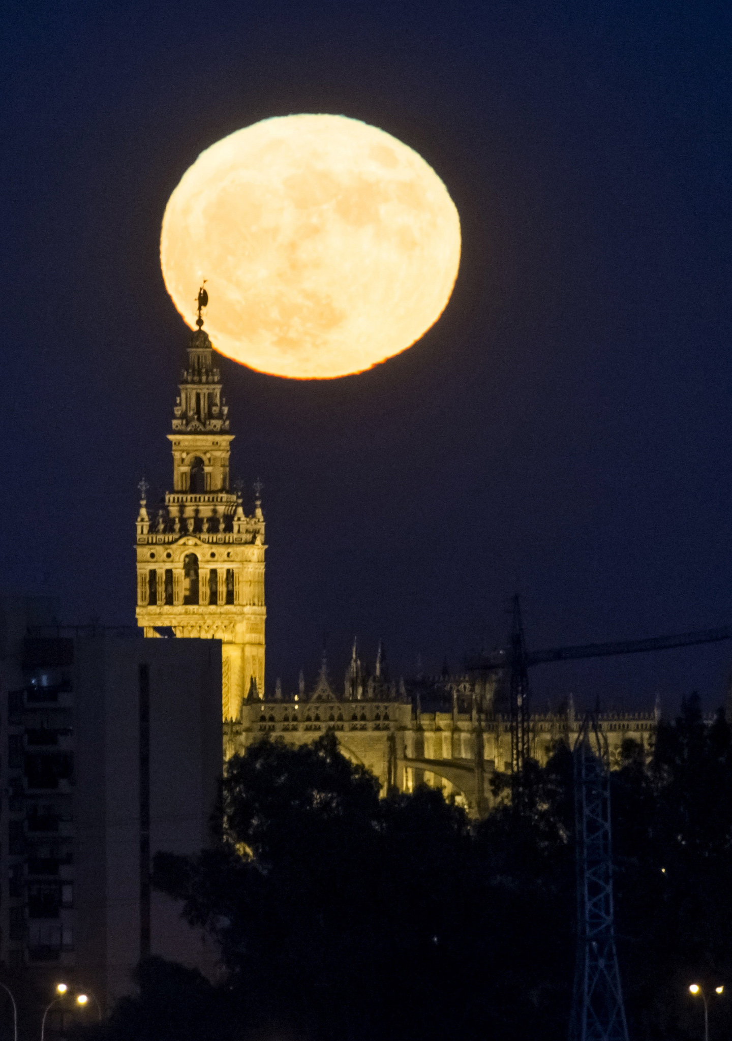 Sobre Sevilla.