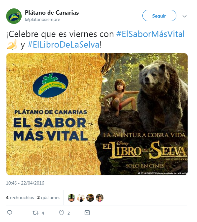 A un lado una imagen de la publicidad de los plátanos de Canarias y al otro el cartel de estreno de El Libro de la Selva.