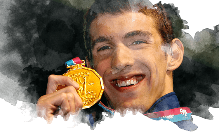 Michael Phelps con una medalla de oro tras batir el récord del mundo de los 200 m libre masculino