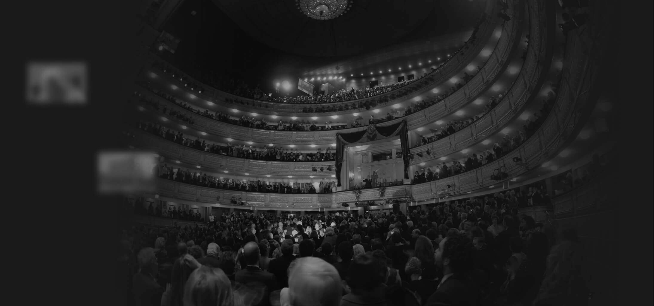 Vista general del Teatro Real en Madrid durante el homenaje al tenor español Plácido Domingo por su 70 cumpleaños (2011).  EFE/Javier del Real