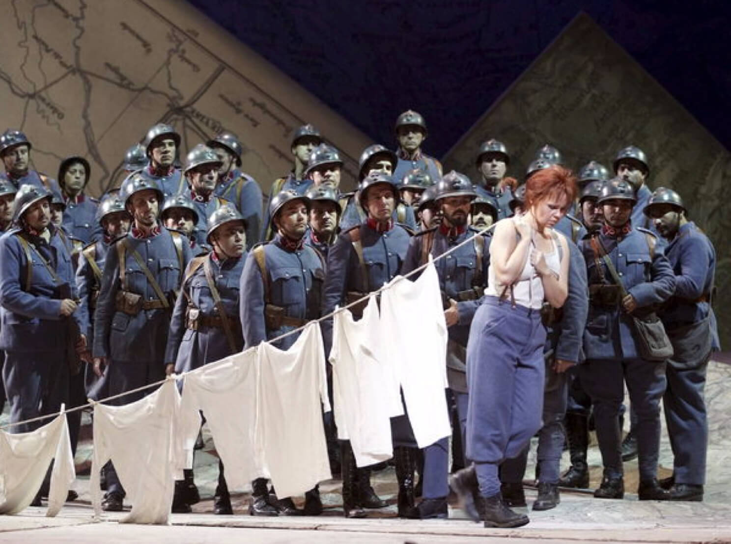 04. Comic Opera “The Daughter of the Regiment” by Donizetti. (2010) Photo: EFE/Javier at the Real 